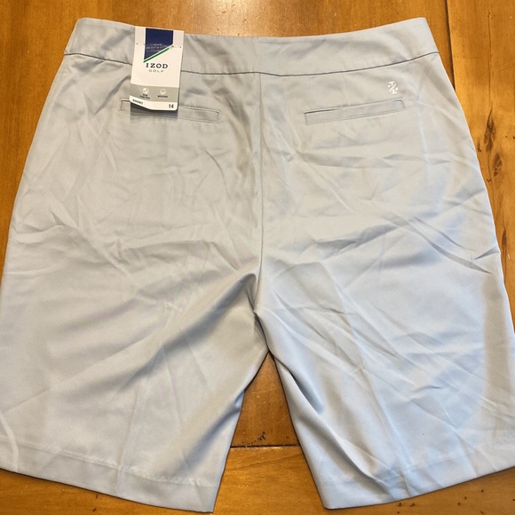 Izod grey golf short, size 14 - Picture 2 of 2